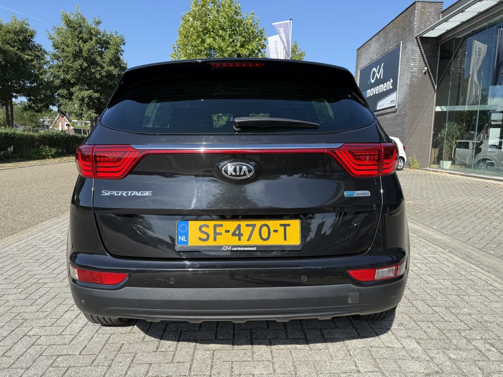 47111283-13.jpg