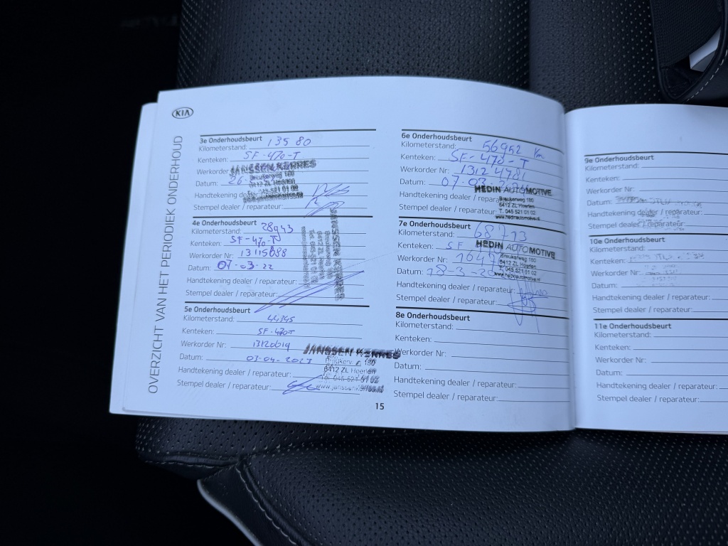 47111283-41.jpg